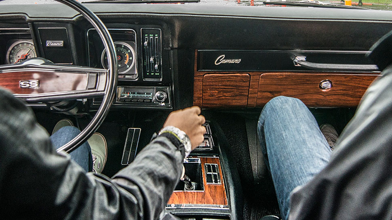 Illustration for article titled These Photos Of Teens Learning To Drive Stick Will Restore Your Faith